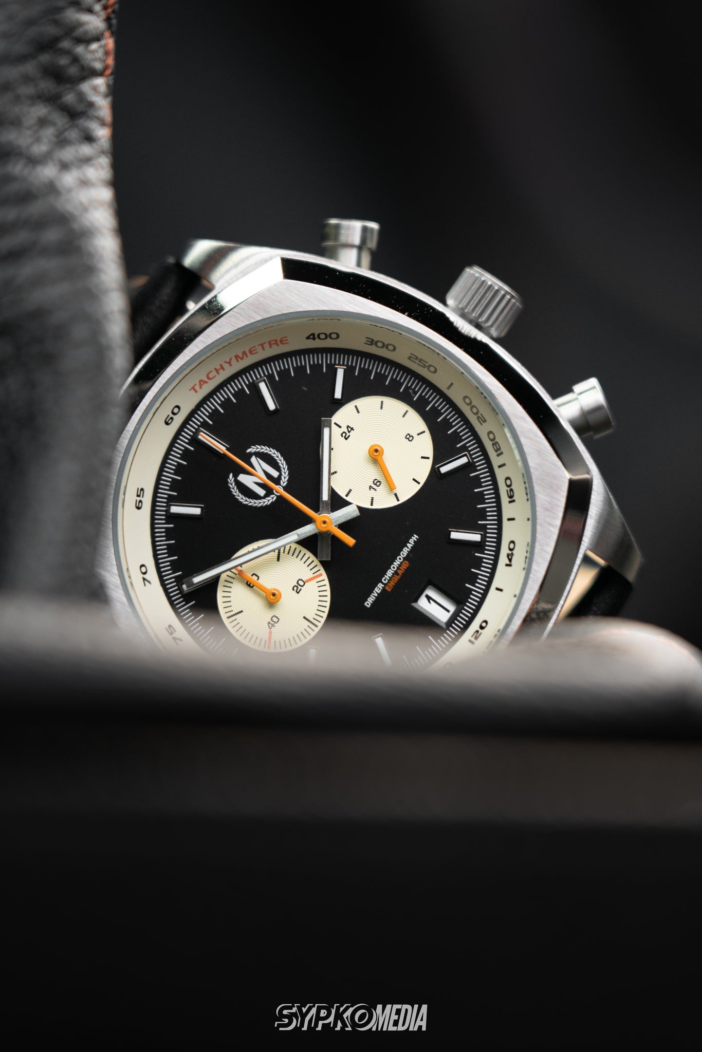 Driver Chronograph MKII Meca-Quartz, Black Reverse Panda