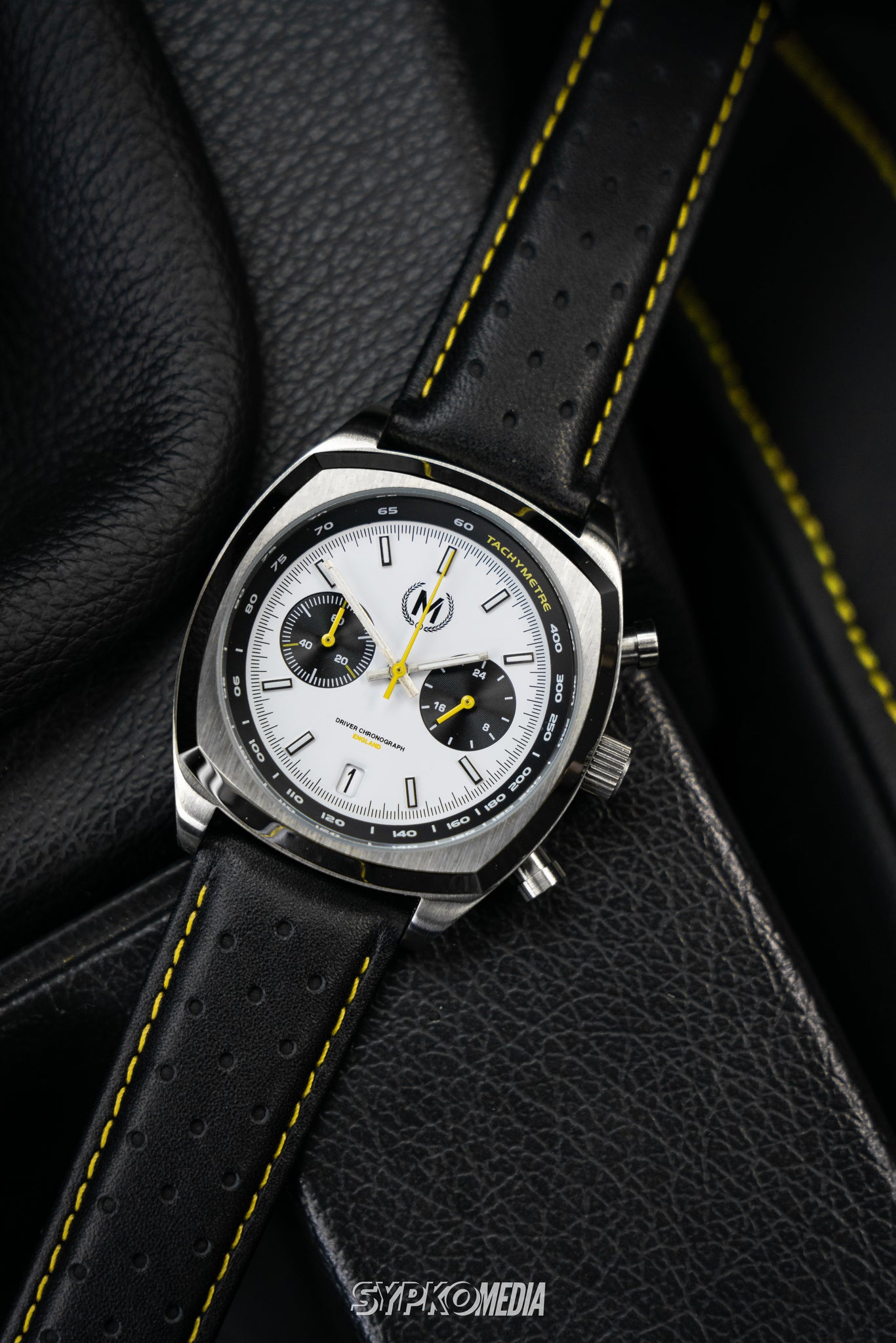 Driver Chronograph MKII Meca-Quartz, Panda
